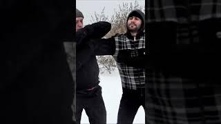 Вадим Старов vs  боец ниндзюцу Иран. Удары руками и ногами.  Рукопашный бой  зимой на природе.