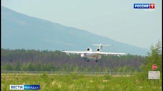 Самолет-амфибия Бе-200 тушит пожары на Колыме