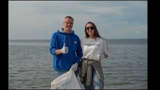 Экологическая акция на Байкале: волонтеры вывезли 199 мешков мусора с берега. Репортаж