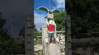 скульптура орла пробы посадка в гнездо