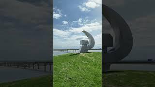 Sickle and Hammer Monument | Путешествие по России